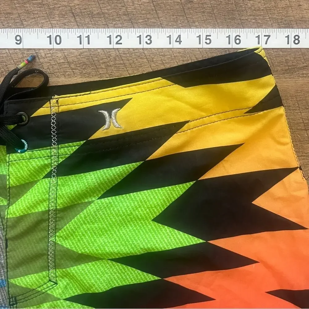 Hurley Phantom Boardshorts Mens 4 Way Stretch Vibrant Multicolor Geometric Swim
